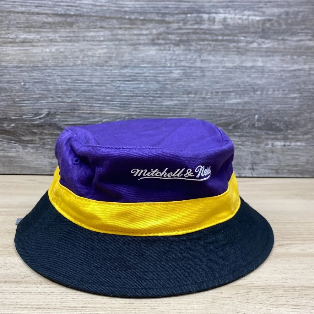 Mitchell & Ness good used